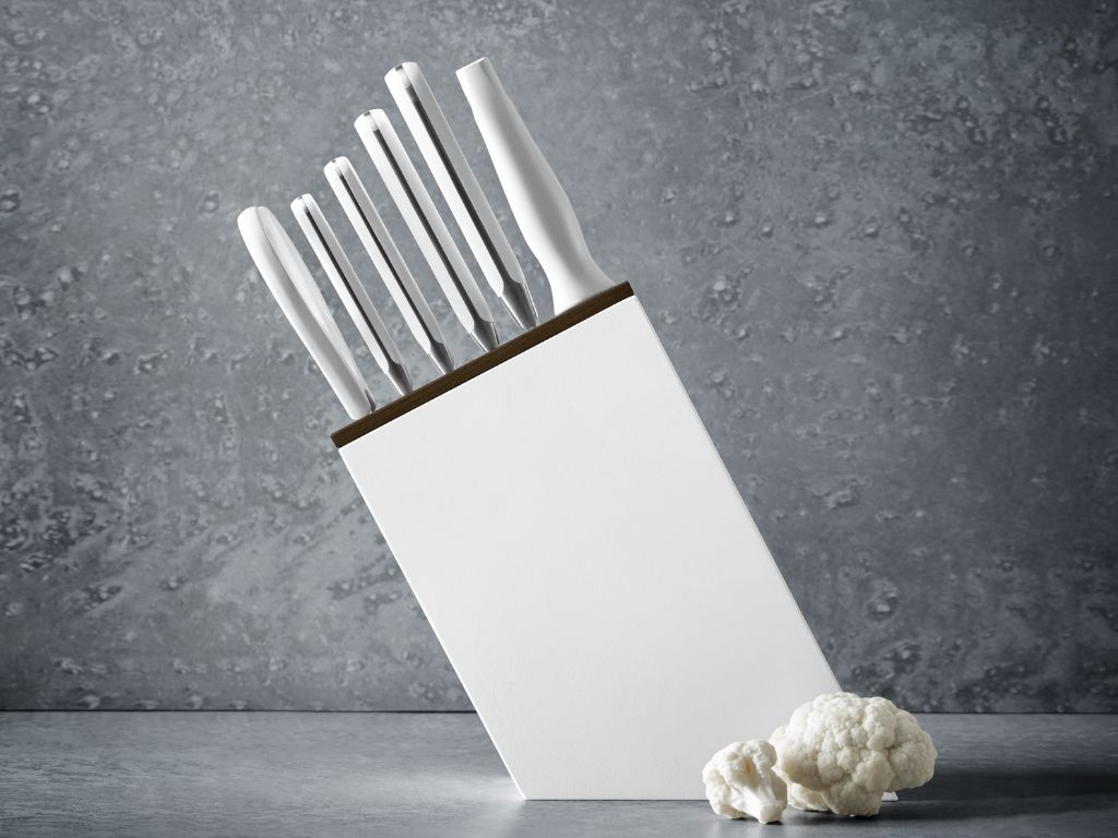 Classic 7-piece Knife Block Set with Santoku