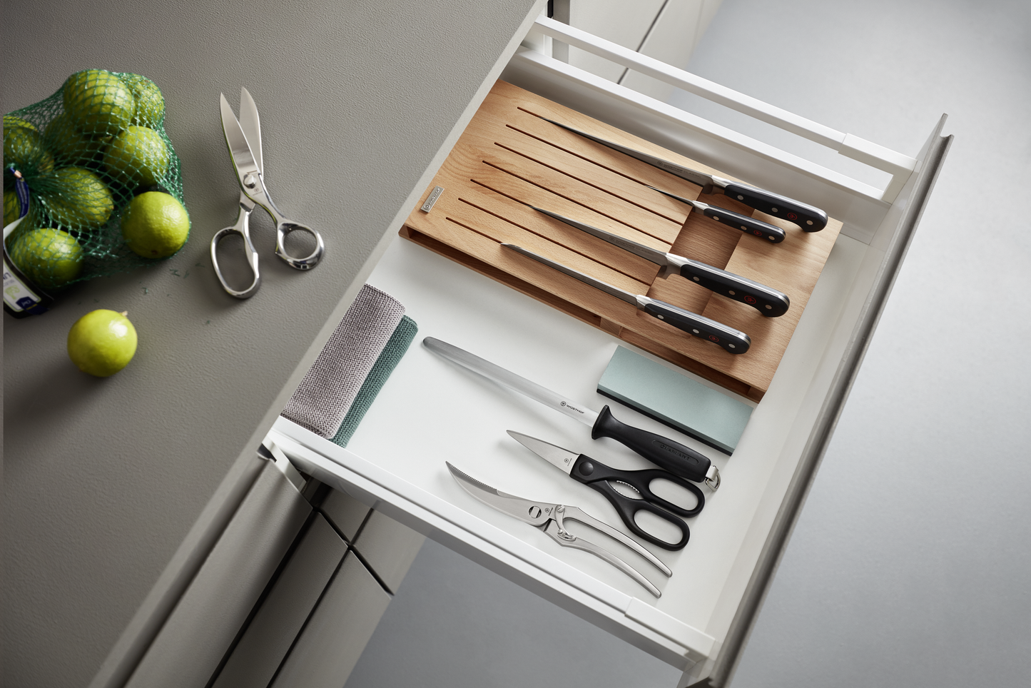 Porte-couteaux pour tiroir